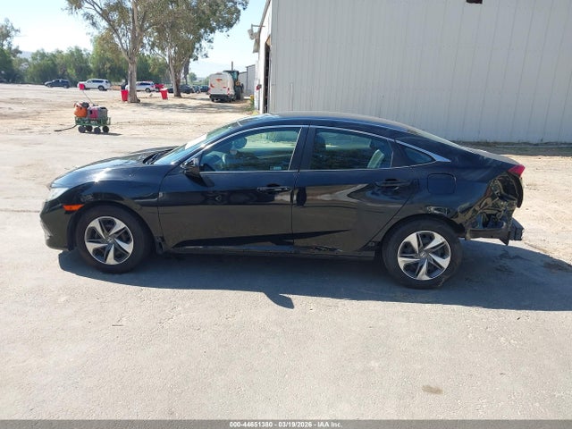 Honda Civic Lx 2019 2HGFC2F60KH532311 Image 14