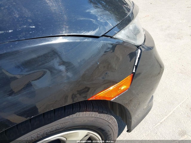 Honda Civic Lx 2019 2HGFC2F60KH532311 Image 17