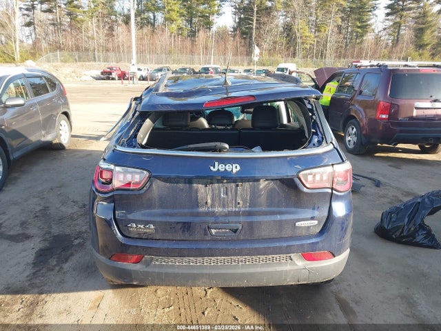 44651389 :رقم المزاد ، 3C4NJDBBXKT602001 vin ، 2019 Jeep Compass Latitude 4x4 مزاد بيع