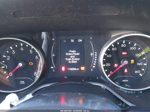 44651389 :رقم المزاد ، 3C4NJDBBXKT602001 vin ، 2019 Jeep Compass Latitude 4x4 مزاد بيع
