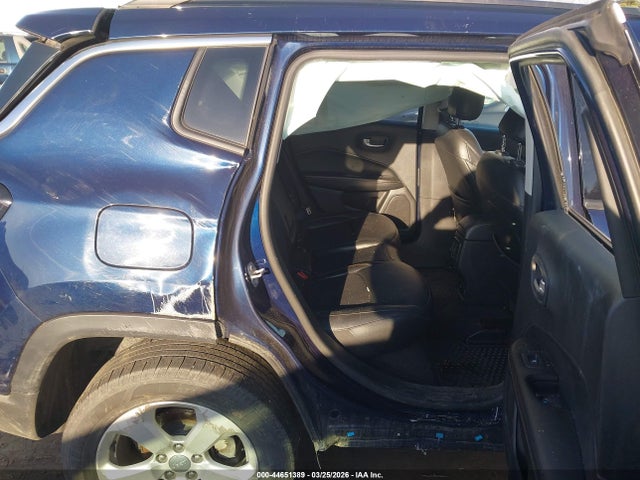 44651389 :رقم المزاد ، 3C4NJDBBXKT602001 vin ، 2019 Jeep Compass Latitude 4x4 مزاد بيع