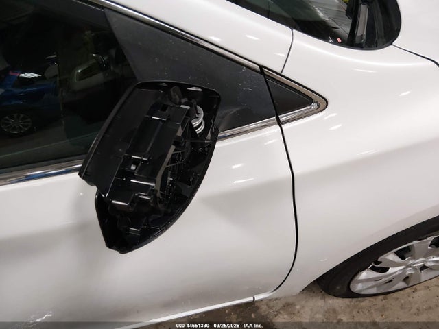 Auction sale of the 2014 Nissan Sentra Sv, vin: 3N1AB7AP2EL690138, lot number: 44651390