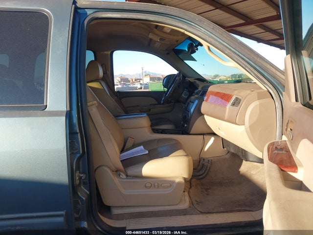 Продажа на аукционе авто 2009 Gmc Yukon Slt2, vin: 1GKFK33009R246903, номер лота: 44651433