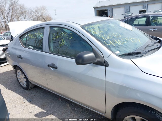 Aukcja sprzedaży 2015 Nissan Versa 1.6 S, vin: 3N1CN7AP1FL820752, numer aukcji: 44651459