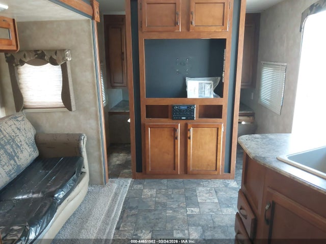 2013 Coachmen Catalina მანქანა იყიდება აუქციონზე, vin: 5ZT2CASB5DT004004, აუქციონის ნომერი: 44651502