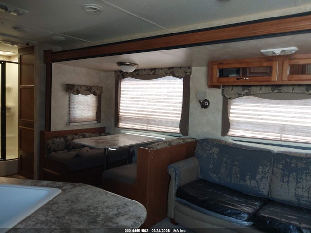 2013 Coachmen Catalina მანქანა იყიდება აუქციონზე, vin: 5ZT2CASB5DT004004, აუქციონის ნომერი: 44651502