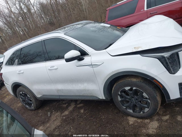 Продажа на аукционе авто 2025 Kia Sorento S, vin: 5XYRLDJC7SG313090, номер лота: 44651519
