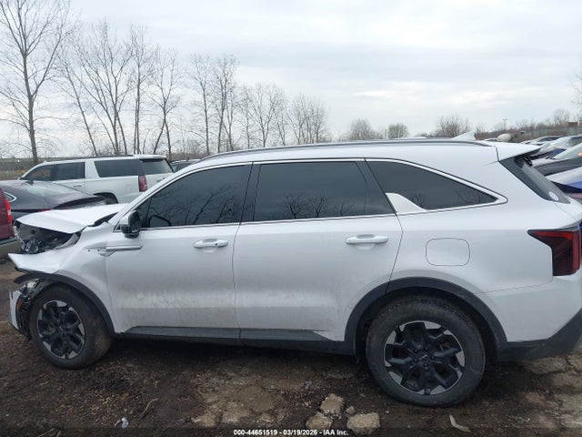 Продажа на аукционе авто 2025 Kia Sorento S, vin: 5XYRLDJC7SG313090, номер лота: 44651519