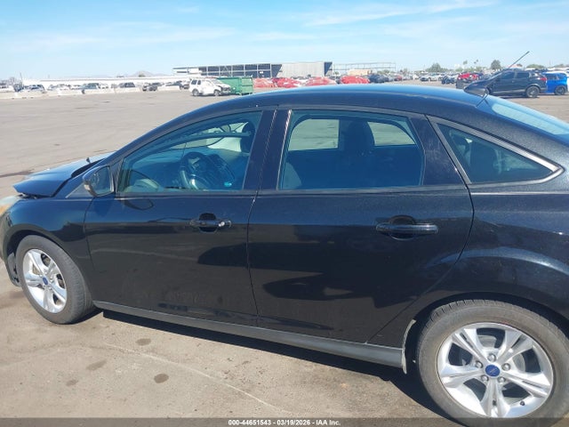 Ford FOCUS SE 2014 1FADP3F23EL197717 Image 14