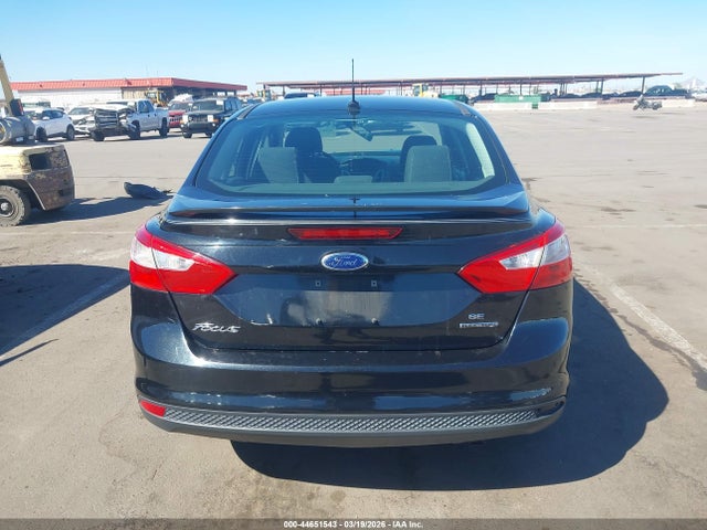 Ford FOCUS SE 2014 1FADP3F23EL197717 Image 16