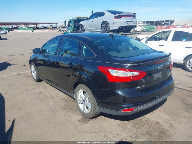 Ford FOCUS SE 2014 1FADP3F23EL197717 Image 3
