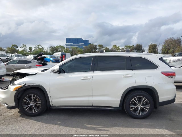 5TDKKRFH8GS124173 Toyota Highlander Xle V6
