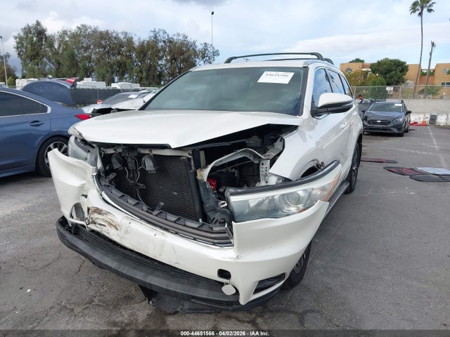 5TDKKRFH8GS124173 Toyota Highlander Xle V6