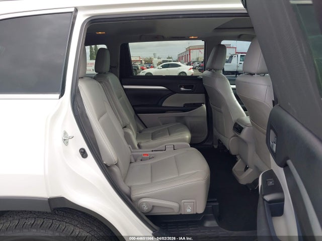 5TDKKRFH8GS124173 Toyota Highlander Xle V6