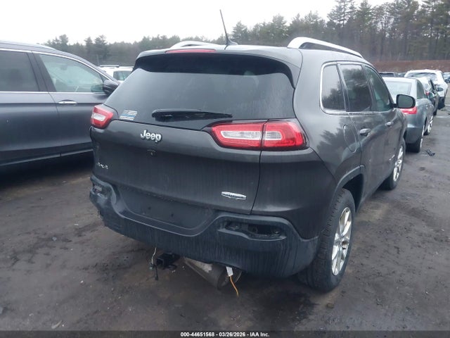 1C4PJMCB9FW687081 Jeep Cherokee Latitude
