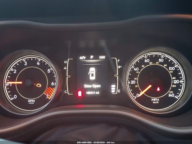 1C4PJMCB9FW687081 Jeep Cherokee Latitude
