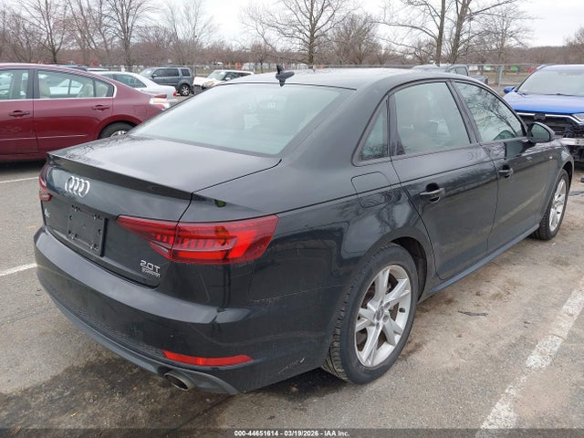 44651614 :رقم المزاد ، WAUDNAF4XJA209158 vin ، 2018 Audi A4 2.0t Premium/2.0t Tech Premium مزاد بيع