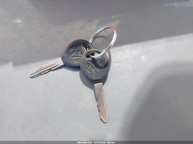 44651628 :رقم المزاد ، 3D7HA18NX2G210308 vin ، 2002 Dodge Ram 1500 St مزاد بيع