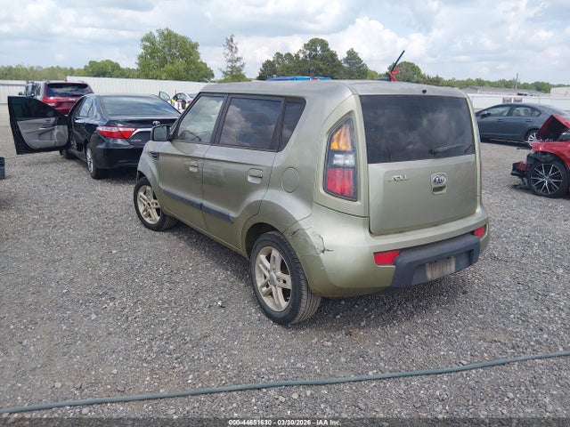 2010 KIA SOUL KNDJT2A20A7143580 Photo 2