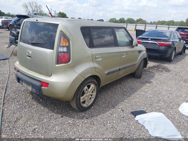 2010 KIA SOUL KNDJT2A20A7143580 Photo 3