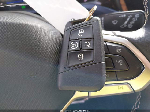 2024 Volkswagen Taos 1.5t Se მანქანა იყიდება აუქციონზე, vin: 3VVSX7B22RM067772, აუქციონის ნომერი: 44651639