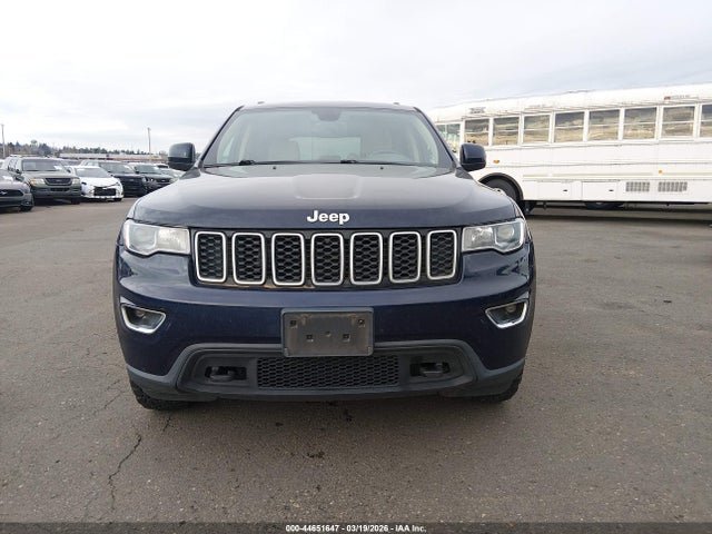 1C4RJFAG7HC889201 Jeep Grand Cherokee Laredo 4x4