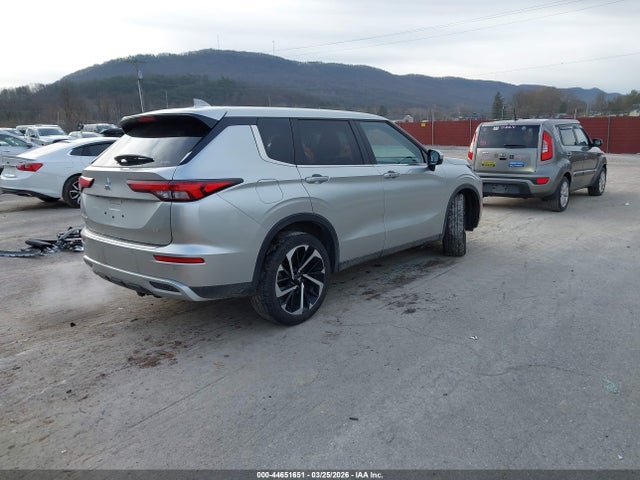 Продаж на аукціоні авто 2024 Mitsubishi Outlander Se 2.5 S-awc, vin: JA4J4VA80RZ085354, номер лоту: 44651651