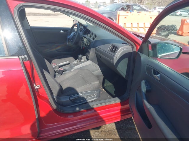 3VW267AJXGM366012 Volkswagen Jetta 1.4t S