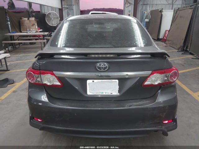 2013 Toyota Corolla S მანქანა იყიდება აუქციონზე, vin: 5YFBU4EE6DP221705, აუქციონის ნომერი: 44651680