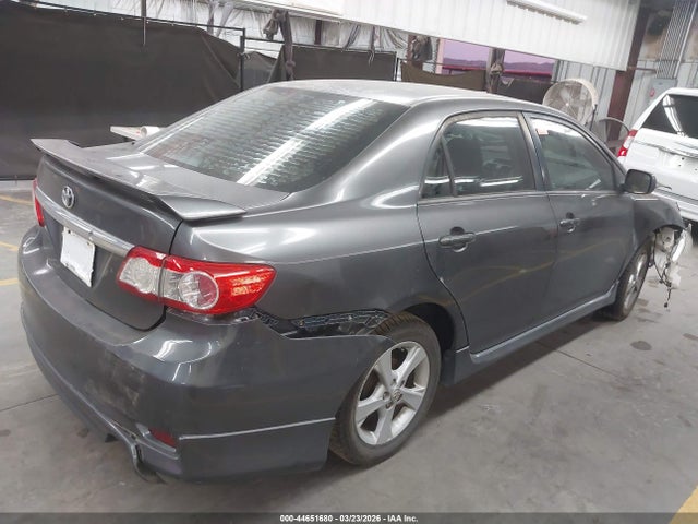 2013 Toyota Corolla S მანქანა იყიდება აუქციონზე, vin: 5YFBU4EE6DP221705, აუქციონის ნომერი: 44651680