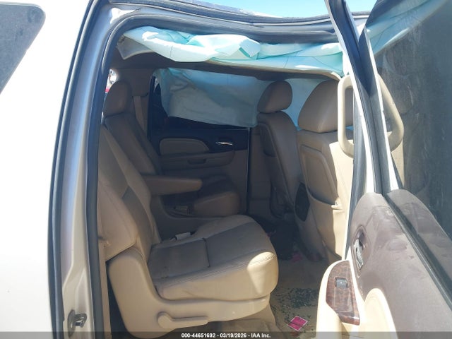 Продаж на аукціоні авто 2011 Gmc Yukon Xl 1500 Denali, vin: 1GKS2MEF2BR226955, номер лоту: 44651692