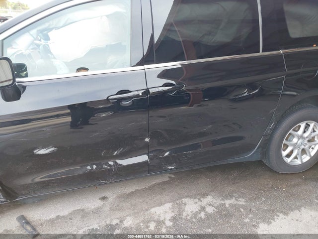 44651762 :رقم المزاد ، 2C4RC1BG9TR204742 vin ، 2026 Chrysler Pacifica Select مزاد بيع