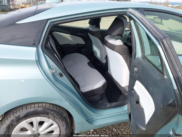 JTDKAMFU3N3187067 Toyota Prius L