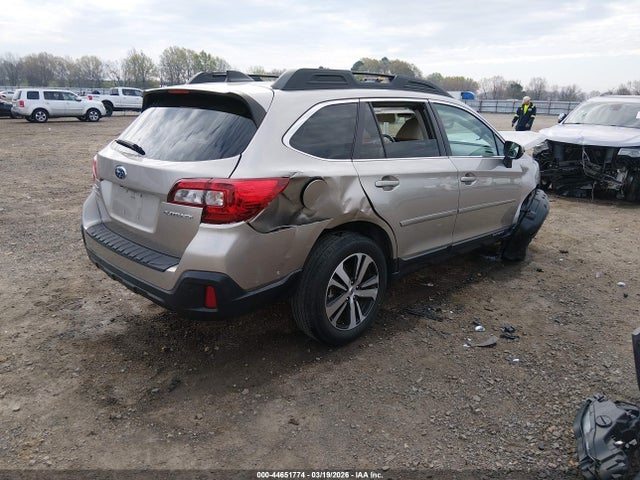 2018 SUBARU OUTBACK 4S4BSANC4J3348875 Photo 3