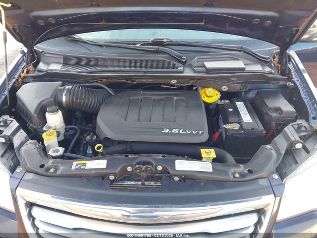 44651789 :رقم المزاد ، 2C4RC1CG5FR754975 vin ، 2015 Chrysler Town & Country Touring-l مزاد بيع