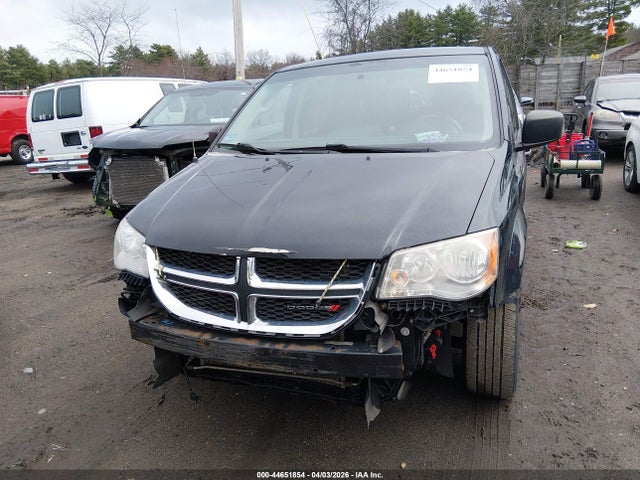 2C4RDGBG2FR523128 Dodge Grand Caravan Se