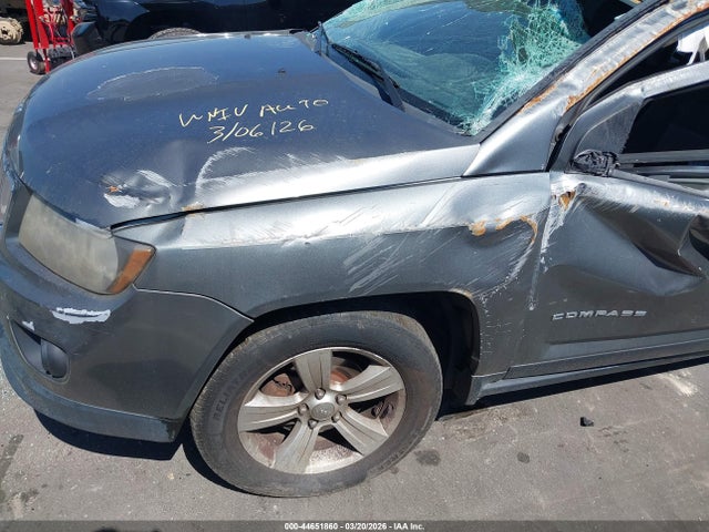 2014 JEEP COMPASS 1C4NJCBB2ED529694 Photo 5