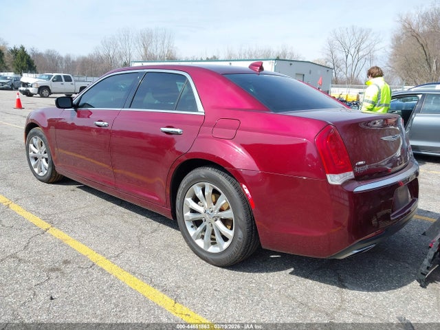 2018 Chrysler 300 Limited Awd მანქანა იყიდება აუქციონზე, vin: 2C3CCAKG5JH144407, აუქციონის ნომერი: 44651863