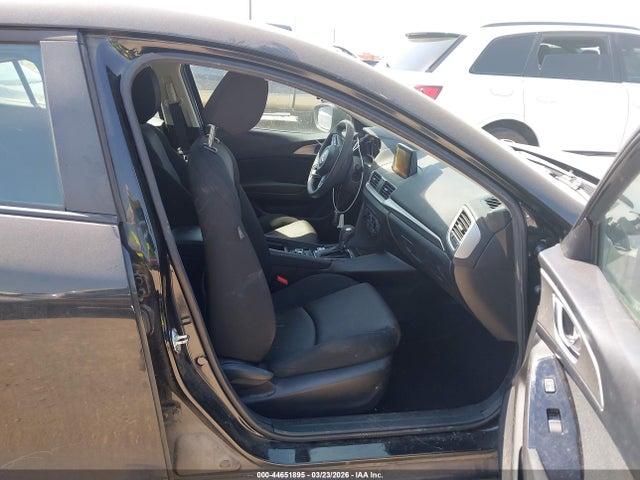 Aukcja sprzedaży 2018 Mazda Mazda3 Sport, vin: 3MZBN1U78JM191864, numer aukcji: 44651895