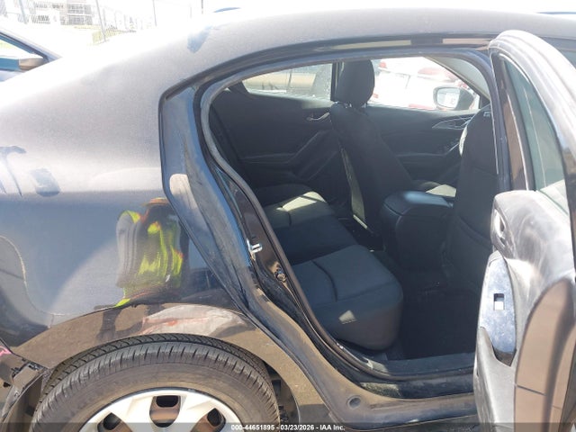Aukcja sprzedaży 2018 Mazda Mazda3 Sport, vin: 3MZBN1U78JM191864, numer aukcji: 44651895
