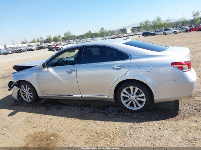 44651900 :رقم المزاد ، JTHBK1EG5B2460095 vin ، 2011 Lexus Es 350 مزاد بيع