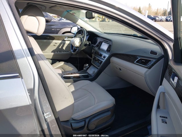 2015 Hyundai Sonata Eco მანქანა იყიდება აუქციონზე, vin: 5NPE24AA7FH131064, აუქციონის ნომერი: 44651907