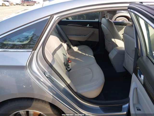 2015 Hyundai Sonata Eco მანქანა იყიდება აუქციონზე, vin: 5NPE24AA7FH131064, აუქციონის ნომერი: 44651907