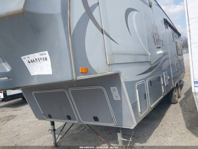 44651910 :رقم المزاد ، 58TFX3327F2019044 vin ، 2015 Open Range Light مزاد بيع