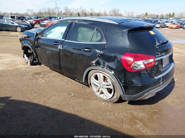 Продаж на аукціоні авто 2017 Mercedes-benz Gla 250 4matic, vin: WDCTG4GB1HJ320743, номер лоту: 44651928