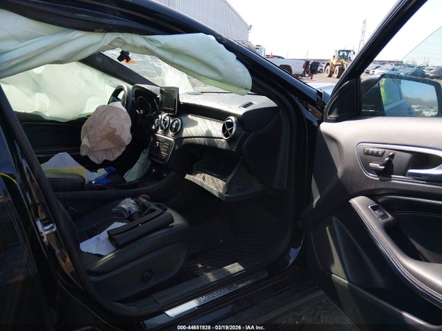 Продаж на аукціоні авто 2017 Mercedes-benz Gla 250 4matic, vin: WDCTG4GB1HJ320743, номер лоту: 44651928