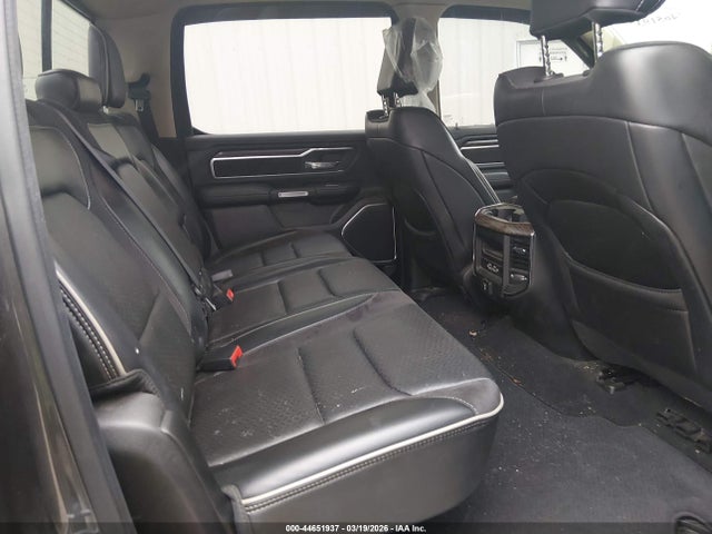 44651937 :رقم المزاد ، 1C6SRFJT9KN697823 vin ، 2019 Ram 1500 Laramie  4x4 5'7 Box مزاد بيع
