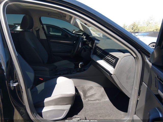 3VWGX7BU2SM101184 Volkswagen Jetta 1.5t Sel