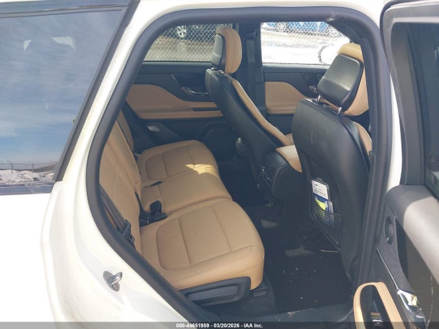Продажа на аукционе авто 2023 Lincoln Corsair Reserve, vin: 5LMCJ2DA7PUL23997, номер лота: 44651959