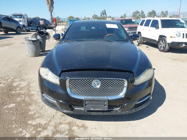 44651972 :رقم المزاد ، SAJWA1CBXBLV12961 vin ، 2011 Jaguar Xj مزاد بيع